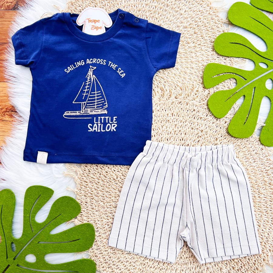Conj. Camiseta Little Sailor e Bermuda - Marinho e Areia